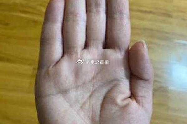 为什么四两三钱女命缺乏福气？深度解析命理与生活的关系