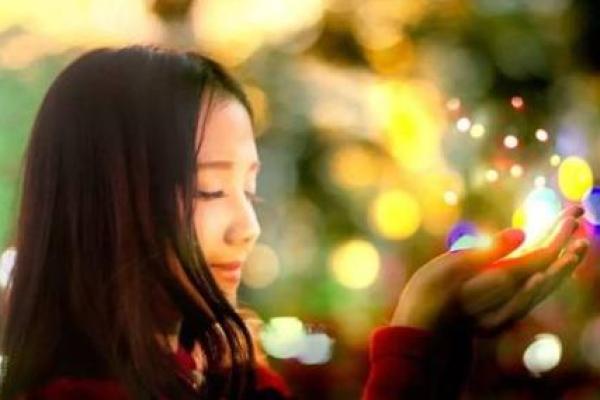 野鸡命的女人：如何转变命运，拥抱自我价值